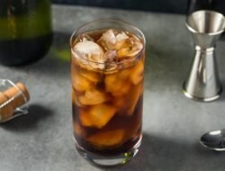 5 Makanan-Minuman Sehari-hari yang Tak Terduga Bisa Picu Kanker, Menurut Dokter Harvard