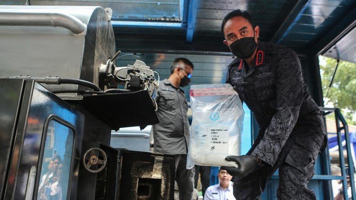 Operasi BNN Perangi Narkoba di 5 Provinsi, Ribuan Ekstasi Disita dalam Operasi Terkoordinasi!