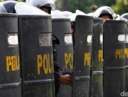 **3 Titik Demo di Jakpus Hari Ini, 1.610 Personel Polisi Siaga!**