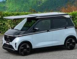 **Nissan Sakura dengan Ao-Solar Extender, 3.000 Km Tanpa Listrik Jaringan**