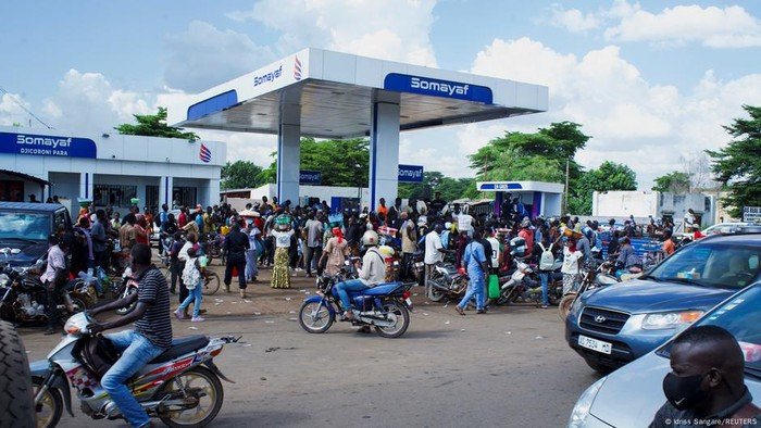 Kelompok Militan Blokir Bahan Bakar, Sekolah di Mali Lumpuh dalam Kebingungan