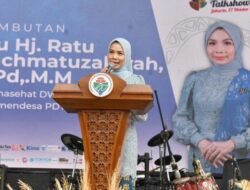 “Kemendes Ajak Desa Bangun Ekonomi Hijau Lewat Pewarna Alam Wastra Lokal: Menuju Peraduan Ramah Lingkungan”