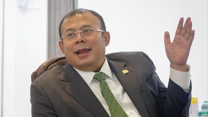 Hari Sumpah Pemuda, Waka DPR: Muda-Mudi Harus Lepas dari Belenggu Digital Eksploitasi