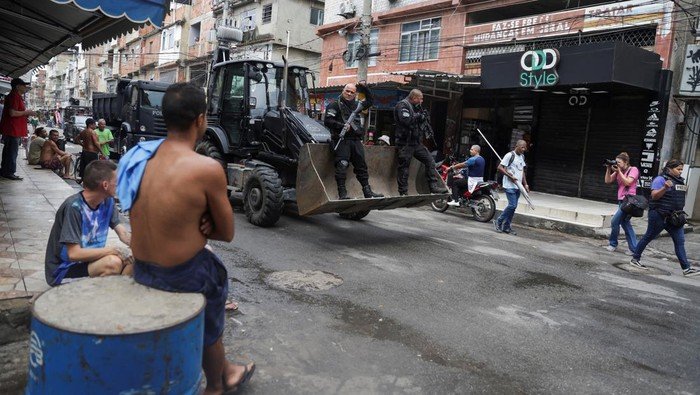 Mayat-Mayat Bergelimpangan di Markas Narkoba Brasil: Operasi Besar Polisi di Rio