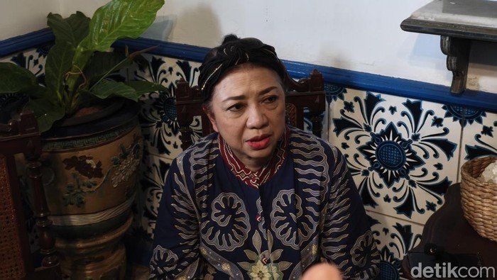 **Gusti Moeng Ceritakan Kisah Kritis Raja Solo PB XIII Sebelum Wafat**