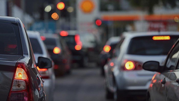 Kepadatan Lalin Menerpa Tol Arah Jakarta Senin Pagi, Ini Lokasinya