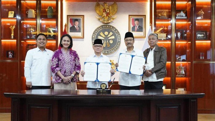 **KP2MI & Kemensos Sinergi untuk Peningkatan Kualitas PMI melalui Sekolah Rakyat**