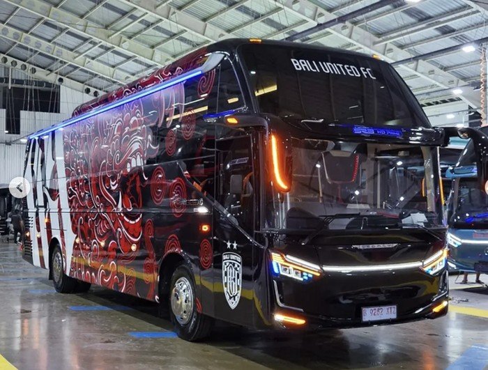 Bali United FC Perkenalkan Bus Mewah, Fasilitasnya Bikin Penggemar Berdecak Kepagian!