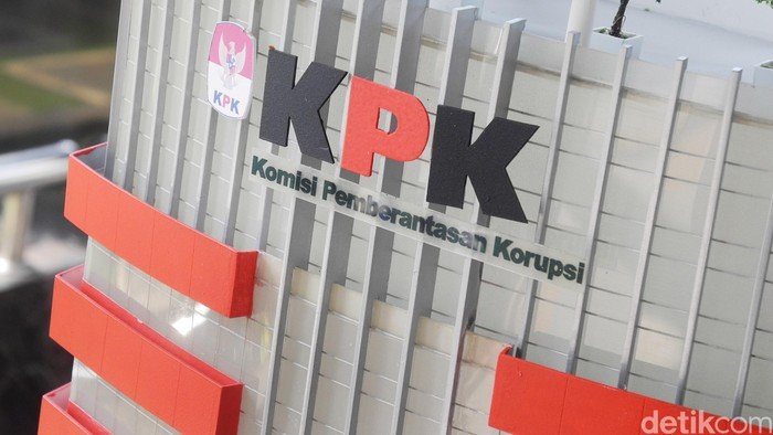 Gubernur Riau Kena OTT KPK, Besok Dibawa ke Jakarta!