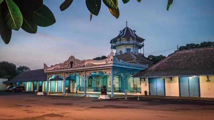 Kebalikan Tragedi, Keraton Solo Diam dalam Dua Minggu