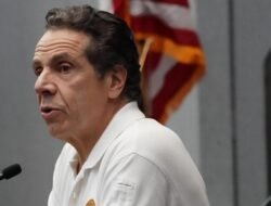 “Andrew Cuomo, Mantan Gubernur NY, Mengakui Kejatuhan dalam Pilwalkot dan Berikan Ucapan Selamat kepada Zohran Mamdani”