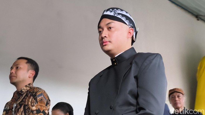 Tak Terduga! Raja Baru Solo Terungkap, Ini Identitas KGPAA Hamangkunegoro yang Jadi Paku Buwono XIV