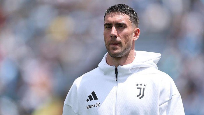 **Vlahovic Menyala di Juventus, Masa Depan Belum Jelas**