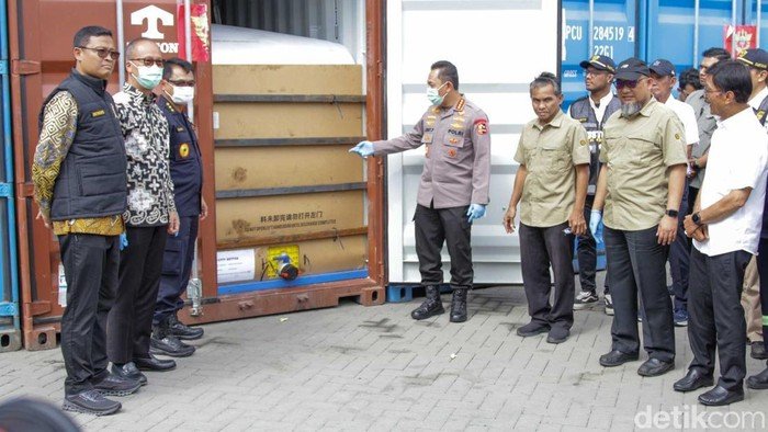 Polri dan Bea Cukai Terjebak dalam Kasus Pelanggaran Ekspor 1.802 Ton CPO Berkedok Fatty Matter