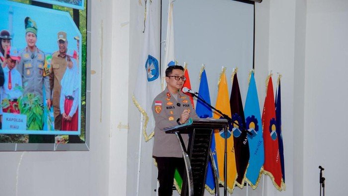 Kapolres Bengkalis Safari Kampus, Serukan Mahasiswa Jaga Hutan dengan Green Policing