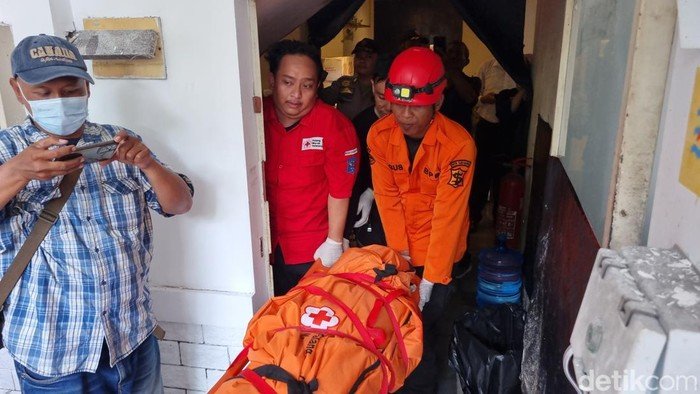 Tragedi Mengerikan Teknisi Lift Restoran di Surabaya Tewas Terjepit