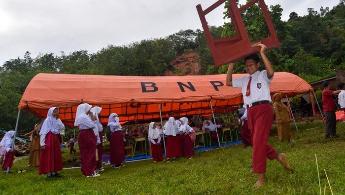 JPPI Usul Pemerintah Susun Kurikulum Darurat Bencana - Update 1