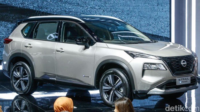 100 Unit Nissan X-Trail Hybrid Dikirim ke Indonesia: Penerapan Teknologi e-Power dan e-4ORCE