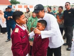 [Mensos Perhatikan Pendidikan Rakyat, Latih Polisi Cilik di Pasuruan]