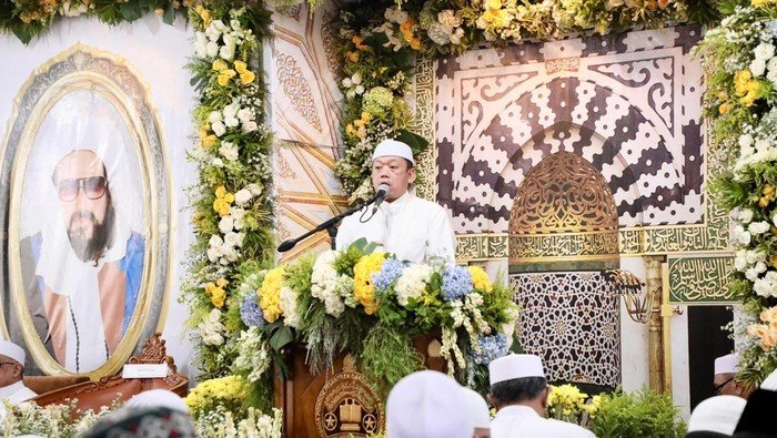 Nusron Wahid Doakan Pemerintah Atasi Masalah di Haul Habib Abdul Qodir