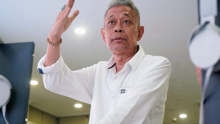 **Kemensos Gelontorkan Rp 5 Juta Per Keluarga untuk Bantu korban Bencana Sumatera**