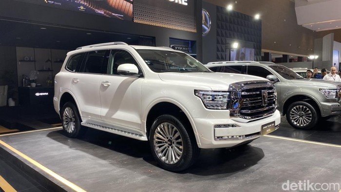 GWM Tank 500 Diesel Hadir, Bandingkan dengan Pajero Sport dan Fortuner