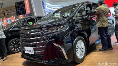 Toyota Serbu Pasar dengan Alphard Hybrid Murah, Harga Rp 1,388 Miliar