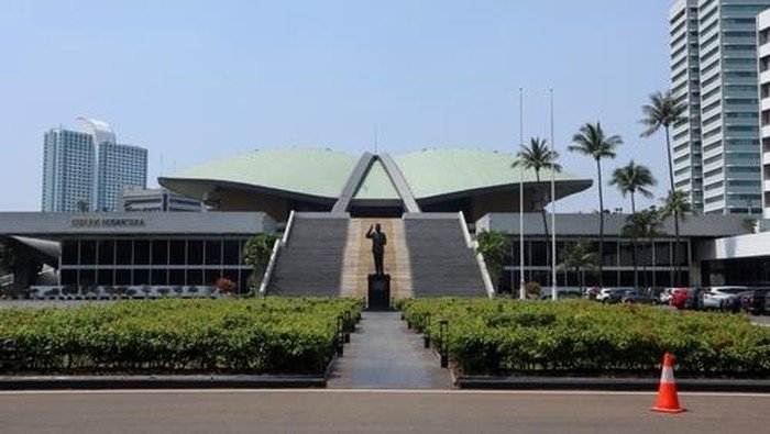 10 Calon Dewas BPJS Kesehatan-Ketenagakerjaan Dapatkan Lampu Hijau, Apakah Ini Solusi bagi Pekerja?