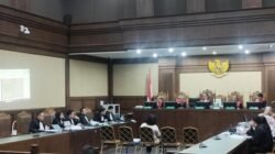 Debat Terdakwa dengan Eks Stafsus Nadiem: Anda Luar Biasa, Seperti Dulu, Namun Pertanyaan Tetap Melayang!