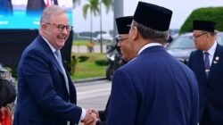 “Menlu Sugiono dan Bos Danantara Bersama PM Albanese: Sebuah Perjumpaan Internasional di Lanud Halim”