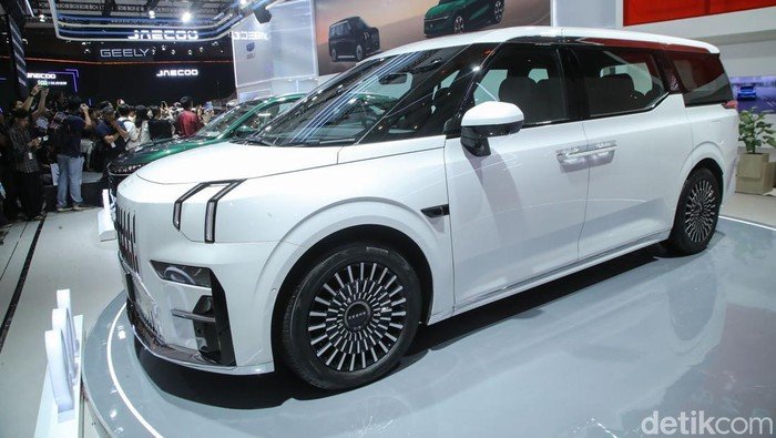 Zeekr Kembali ke Indonesia, Kenali Alasan Gagal Ekspansi 2024