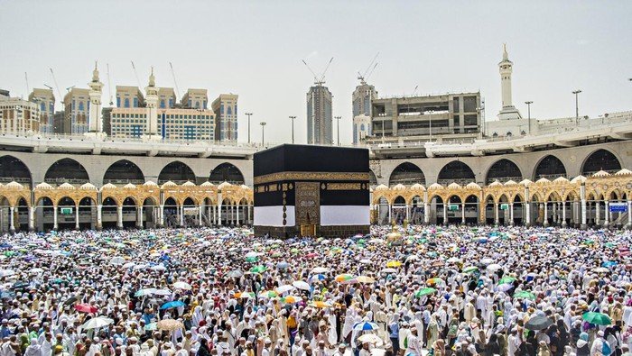 Waspada! 4 Tips Mencegah Travel Umrah Menipu, Jangan Sampai Menyesal!
