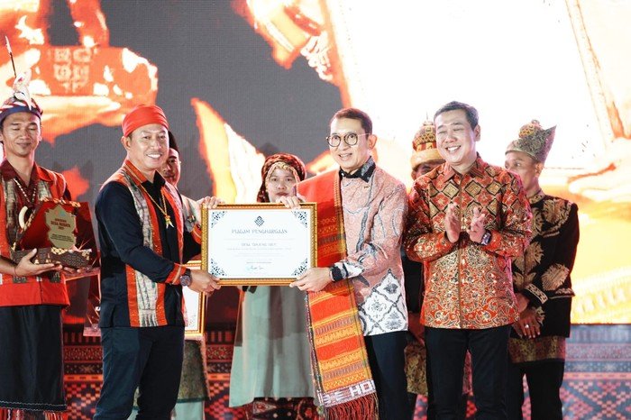 5 Desa Ini Menjadi Ikon Budaya Indonesia di 2025, Dengan Apresiasi Kemenbud!