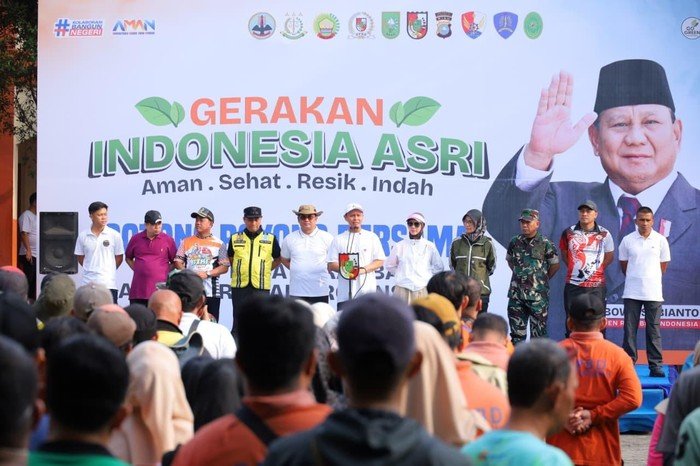 Pemprov Riau & Pemkot Pekanbaru Bersatu, Jalankan Instruksi Presiden dengan Aksi Gotong Royong