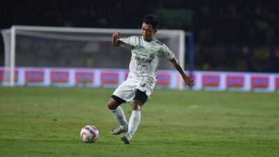 Persib Bandung Relokasi Febri Hariyadi ke Persis Solo demi Peningkatan Menit Bermain