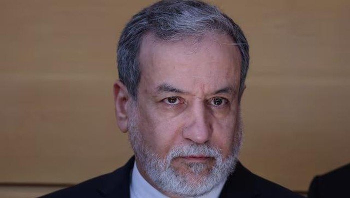 Iran Bersikeras pada Diplomasi Namun Siap Berperang