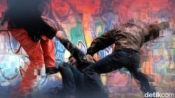 “Penganiaya Pria Jakbar Balik Laporkan Korban: Drum, Kekerasan, dan Dampak Hukum”