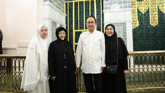 Megawati Ziarah ke Makam Nabi, Imam Besar Masjid Nabawi Pimpin Doa dalam Momentum Spiritual yang Menyentuh Hati