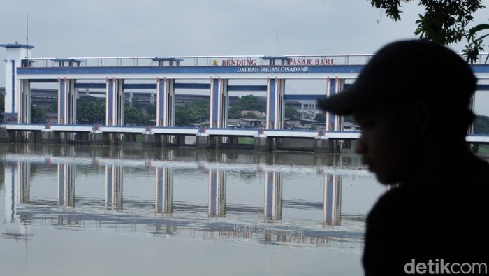 20 Ton Pestisida Racun Sungai di Tangerang: Fakta Ngeri dari Kebakaran Pabrik