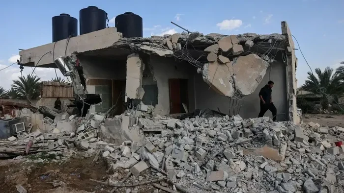 Pemukim Israel Hancurkan 15 Rumah Warga Palestina di Tepi Barat, Kekerasan Menyebut Terus Meningkat