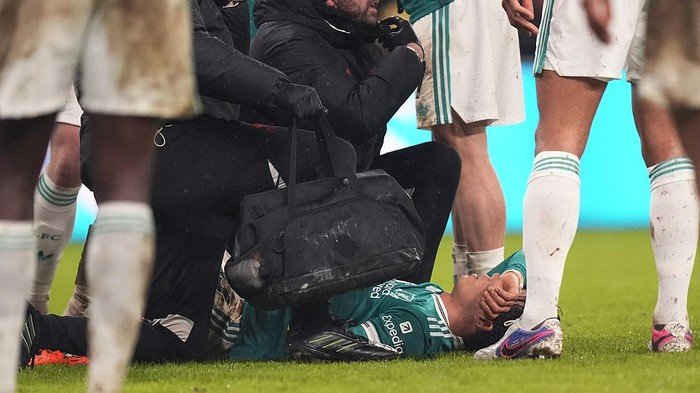 **Sunderland Vs Liverpool: Tragedi Cedera Wataru Endo Menggurita**