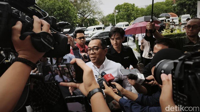 Prabowo Ratas Bareng Mendikbud hingga Menteri KP: Bicara Soal Reformasi Pendidikan?