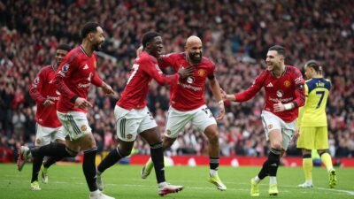 “Rekor Kemenangan MU: Berapa Lagi Sebelum Menjadi Legenda?”