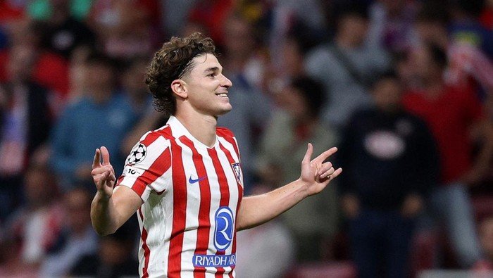 Atletico Tersinggung dengan Komentar Araujo soal Julian Alvarez! Krisis dalam Ruang Ganti Terungkap!