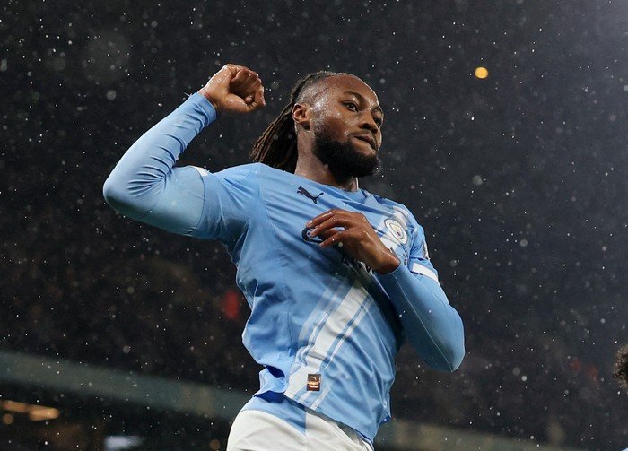**Efek Instan Semenyo! Winger Baru City Menyapu Bersih di Etihad Stadium**