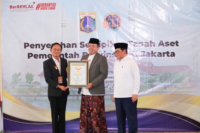 ATR/BPN Serahkan 3.922 Sertipikat Aset Pemprov DKI, Nilai Capai Rp 102 T: Transformasi Properti?