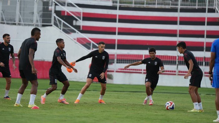 Malut Vs Persijap: Bisa Bangkit Laskar Kie Raha? Tantangan Berat Menunggu!