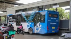Perhatikan! Bahaya Dekat-dekat Bus Transjakarta, Ini Titik Buta yang Jarang Diketahui
