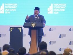Soal 28 Ribu Anak-Bumil Keracunan MBG, Prabowo: Hanya 0,0006 Persen, Namun Risiko Meningkat?