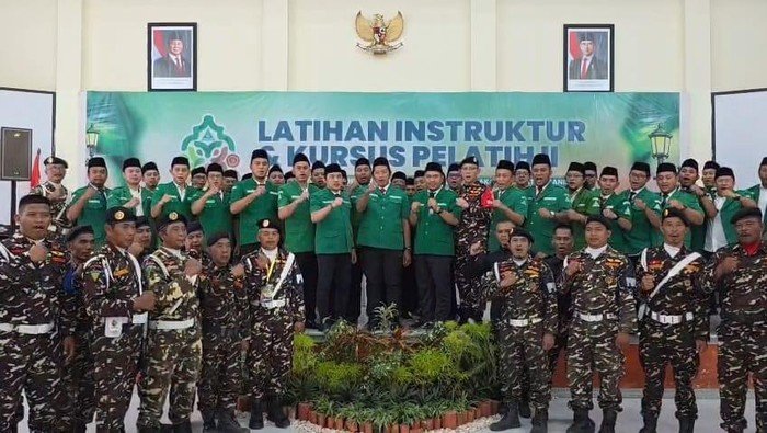 Banser Berswering Dukung Polri Tetap di Bawah Presiden, Kapolri Apresiasi Dedikasi Banser
